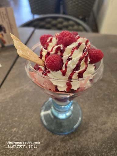 Eiscafé Riva photo 10